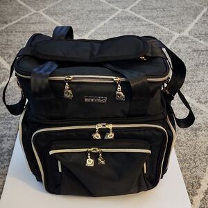 BAFASO 2 Layers Large Travel Makeup Bag With Removable Pouches. NWOT